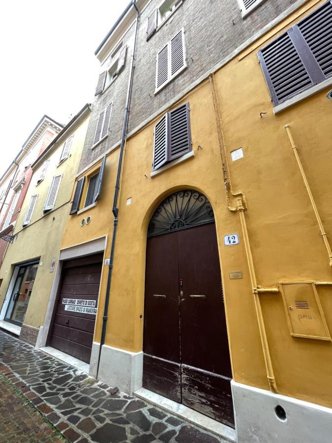 Maison Vert Appartamento In Centro Storico A Modena Dış mekan fotoğraf