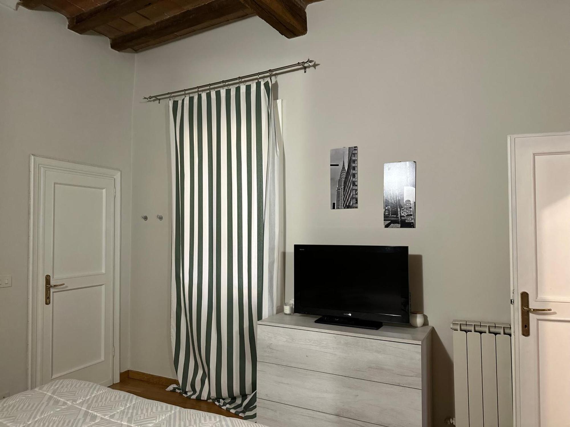 Maison Vert Appartamento In Centro Storico A Modena Dış mekan fotoğraf
